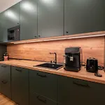 Apartment Jacuzzi & Sauna Skyview *