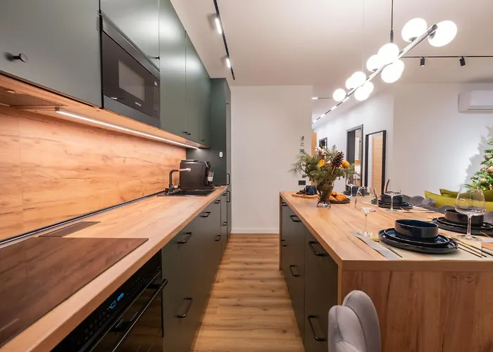 Jacuzzi & Sauna Skyview Kluž