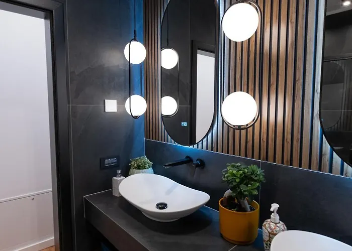 Appartement Jacuzzi & Sauna Skyview