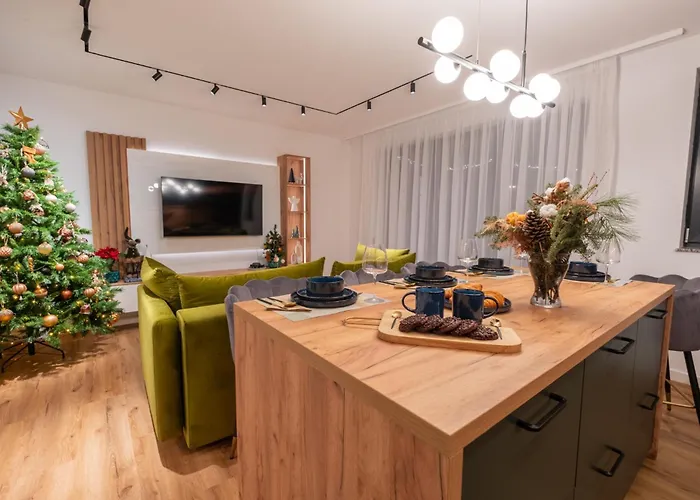 Jacuzzi & Sauna Skyview *