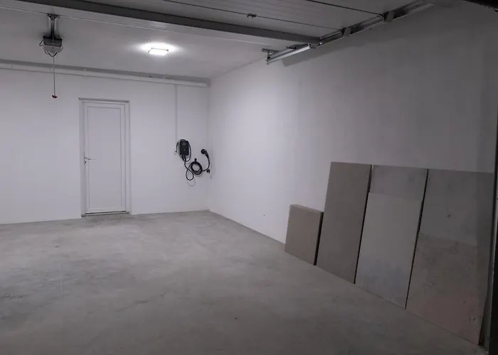 Jacuzzi & Sauna Skyview *