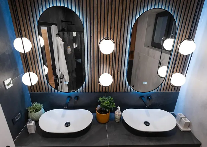 Appartement Jacuzzi & Sauna Skyview