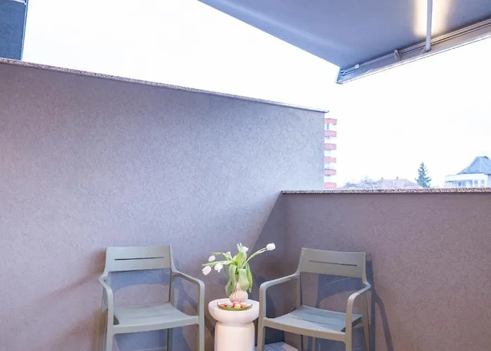 Jacuzzi & Sauna Skyview Appartement Cluj-Napoca