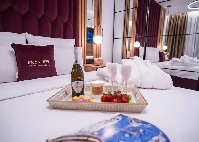 Jacuzzi & Sauna Skyview